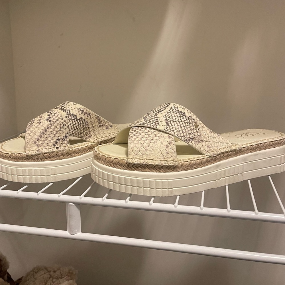 NWOT Franco Sarto sandals